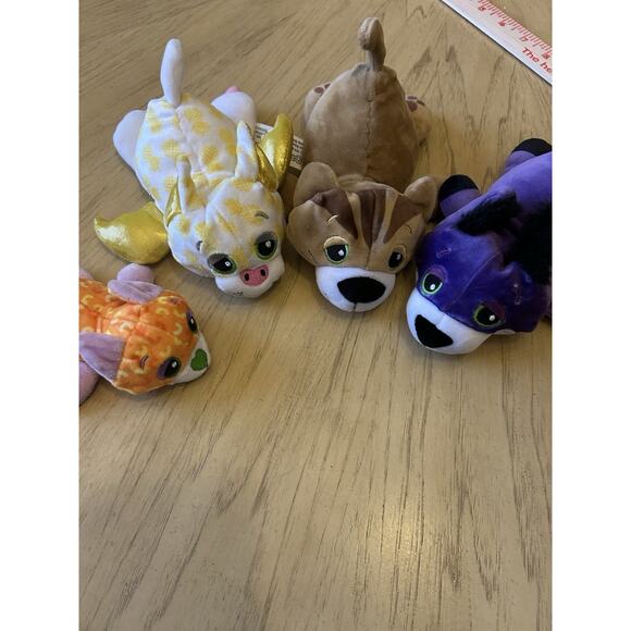 Lot Of 4 Cutetitos Fruititos Fox calico Cat mac cheese goldito bat Bean Plush - Picture 9 of 15